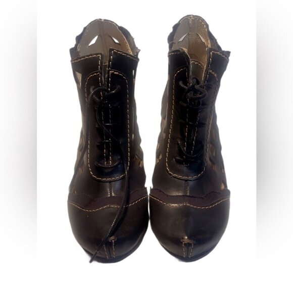 NWT Rovers Black Leather Steampunk Bohemian Trend Coachella Cutout ankle boot 37 - Picture 4 of 5